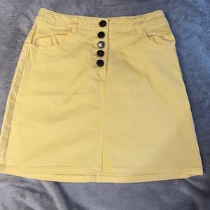 copper key yellow skirt